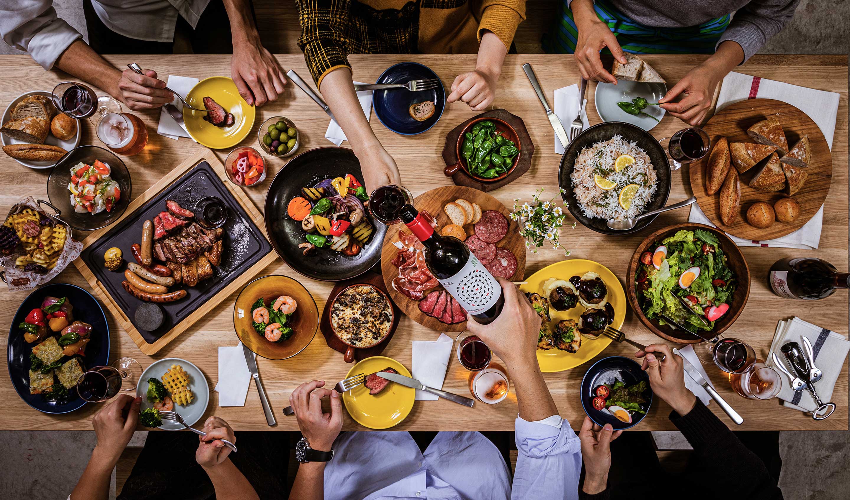 地域とシェフをつなぐメインビジュアル2